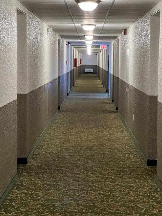 Posh Inn & Suites Wisconsin Rapids Dış mekan fotoğraf